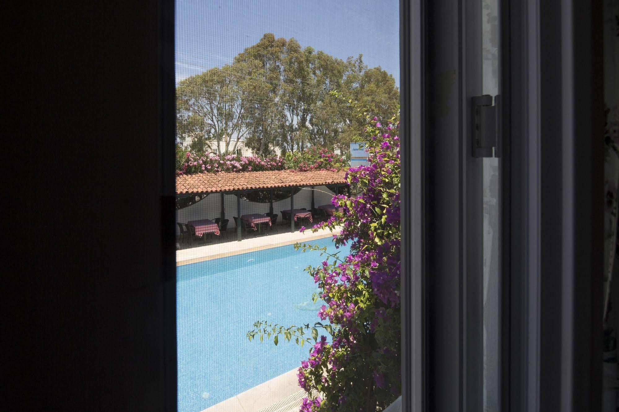 טורקבוקו Istanbul Hotel Bodrum מראה חיצוני תמונה